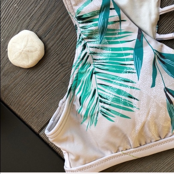 🌴🌼O’Neill- COLLINS BIKINI SET🌼🌴 - Picture 5 of 8